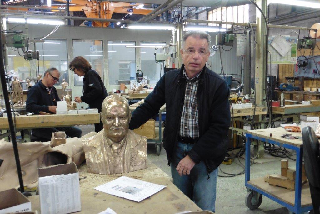 Réception du buste "brut de fonderie"